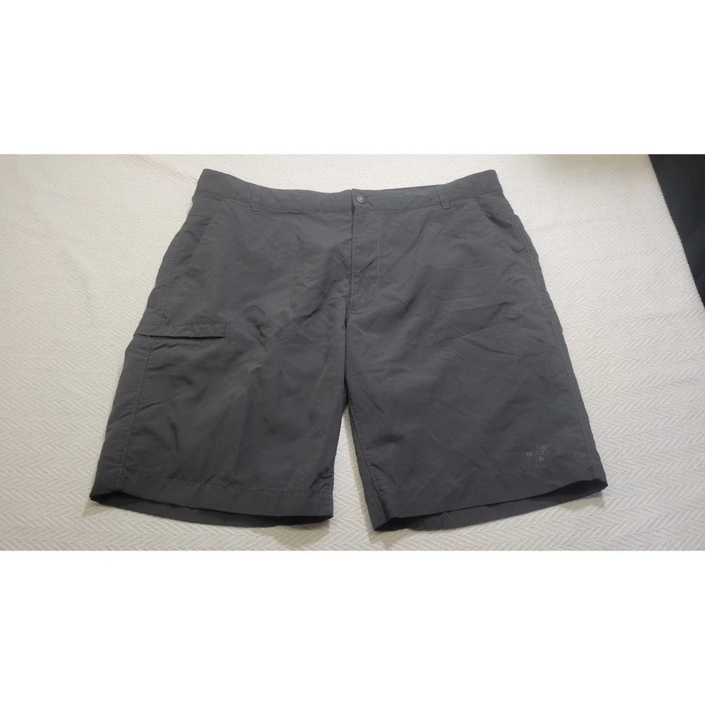 The North Face Paramount Trail Shorts Mens 38 Gray‎ Nylon Cargo Hiking Belted